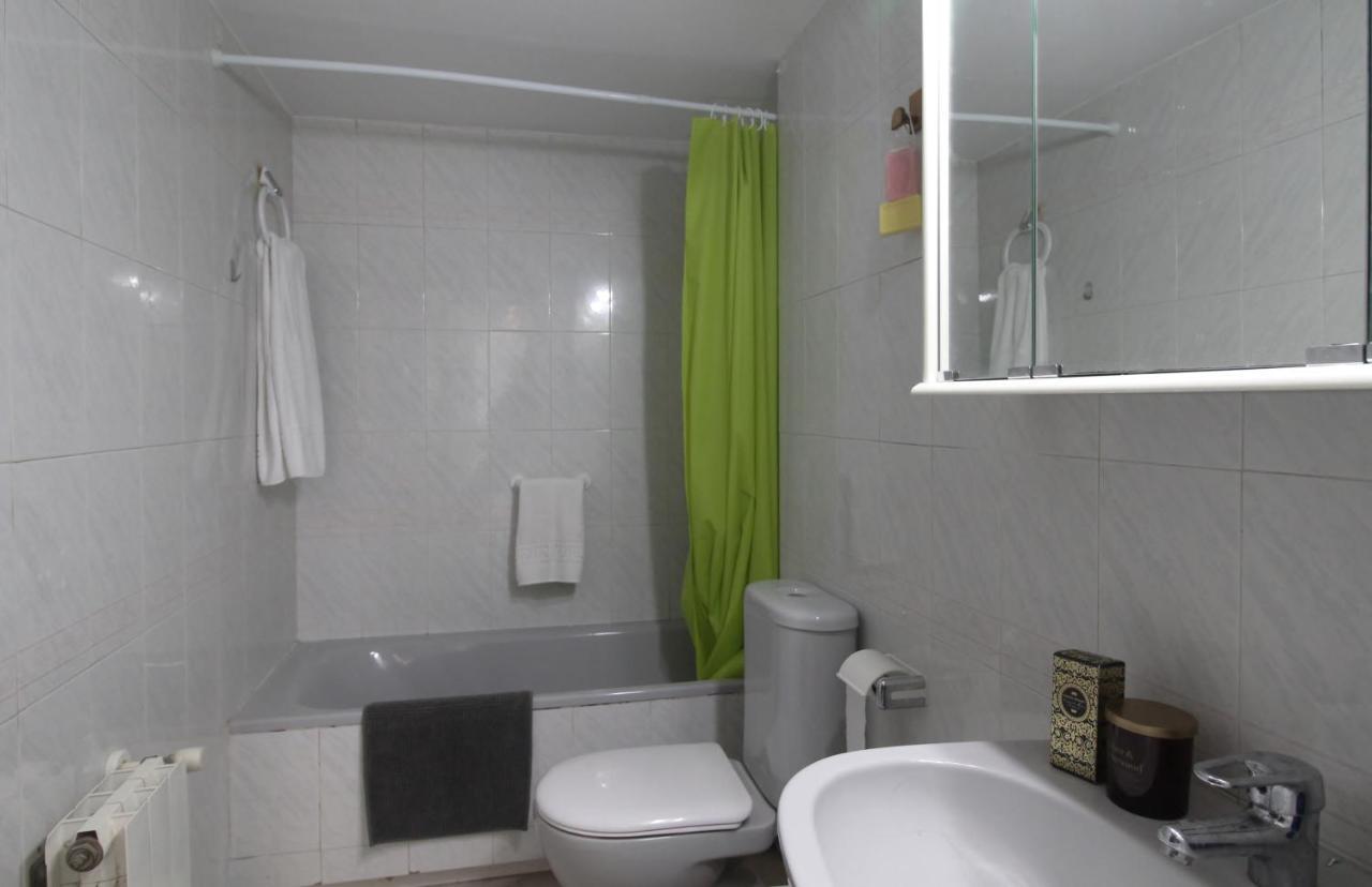Apartamento esquinero en Palamós Exterior foto